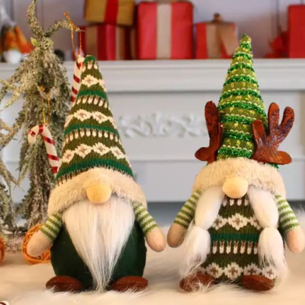 Green Swedish Christmas Holiday Gnomes Home Decor Accent 8 in NWOT
